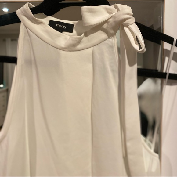 NWT Theory Maysprin Admiral Tieneck Top - Picture 6 of 15